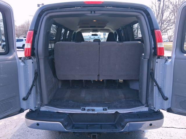 2016 GMC Savana Passenger 2500 LT