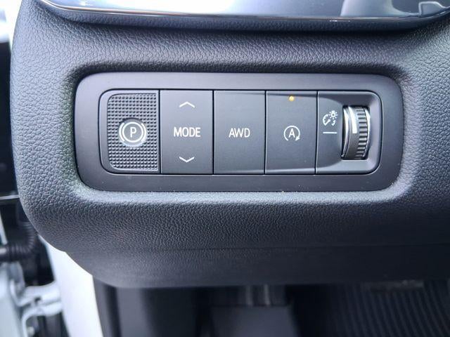 2027 GMC Acadia Elevation - Photo 13