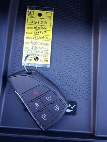 2026 GMC Acadia Elevation