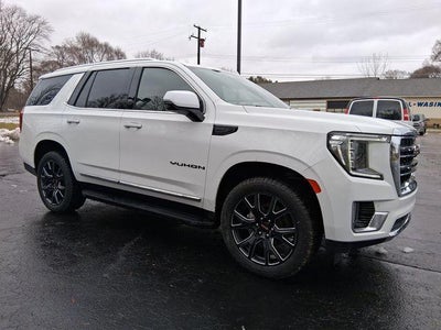 2023 GMC Yukon SLT