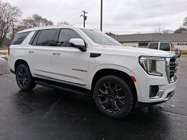2023 GMC Yukon SLT
