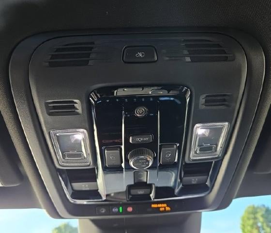 2027 GMC Yukon XL Denali