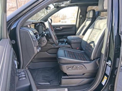 2025 GMC Yukon XL AT4 Ultimate