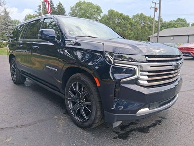 2023 Chevrolet Suburban High Country