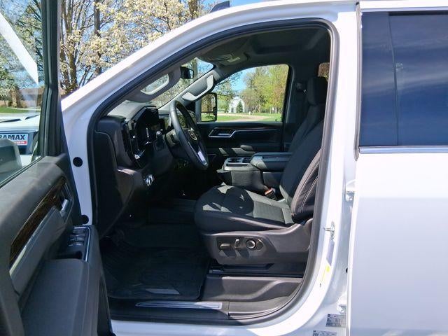 2025 GMC Sierra 3500 HD SLE