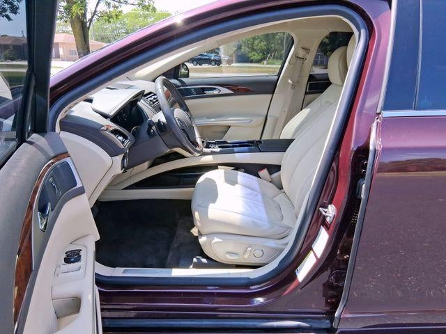 2013 Lincoln MKZ Base