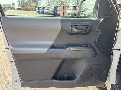 2022 Toyota Tacoma 4WD SR