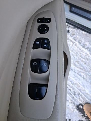 2013 Nissan Pathfinder SL