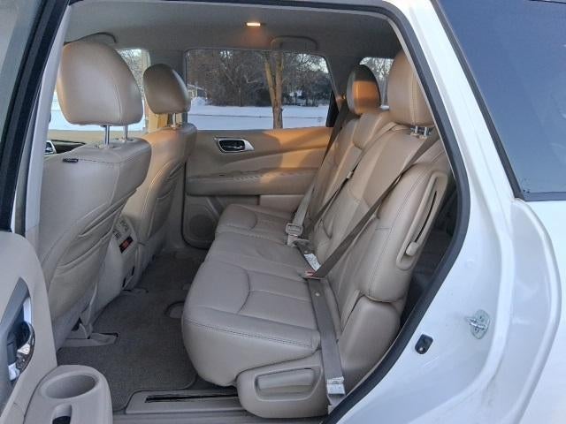 2013 Nissan Pathfinder SL
