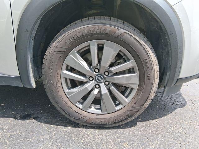 2024 Nissan Pathfinder S