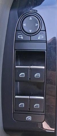 2024 Mazda Mazda3 Hatchback 2.5 S Preferred