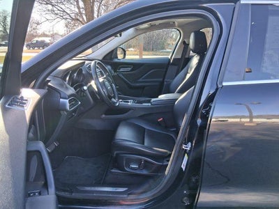 2019 Jaguar F-PACE 25t